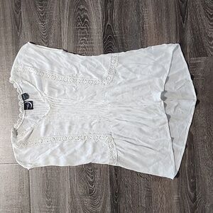 🦇 August Moon Crochet Trim Top 🦇